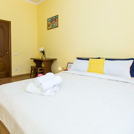 Modern 2Br Apartment In Central ลวีฟ ภายนอก รูปภาพ